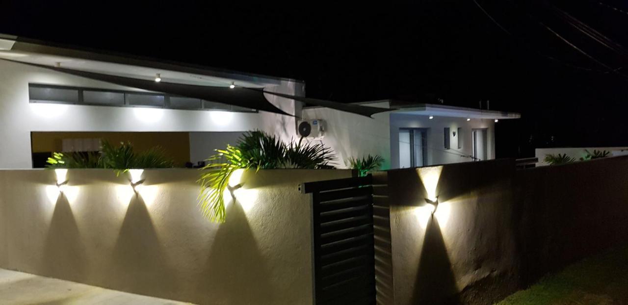 Palm Villas Sainte-Anne  Kültér fotó